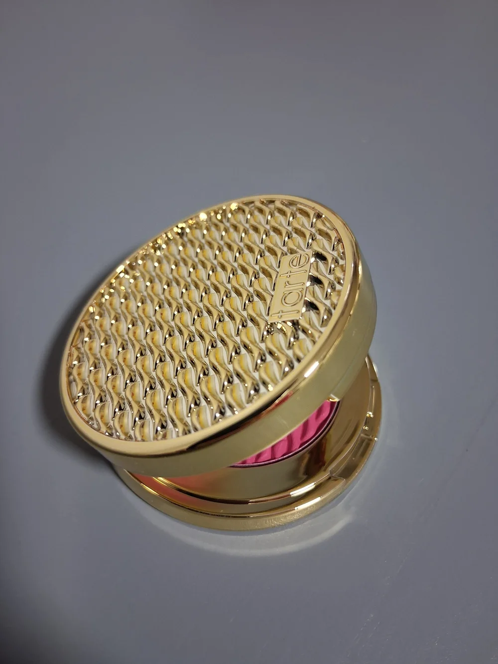 tarte vibrant pink